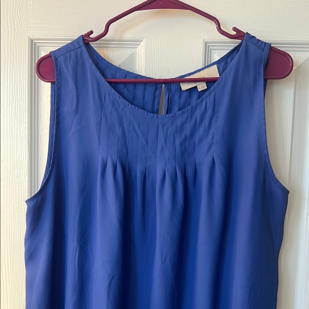 LOFT Sleeveless Top